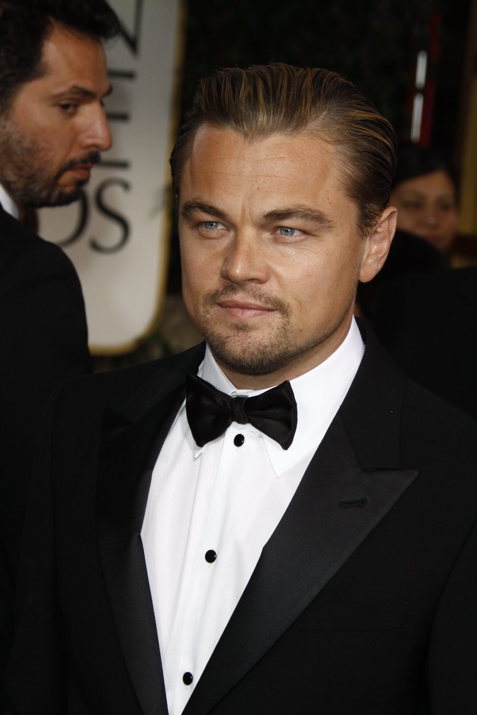 leonardo_dicaprio_black_suit_w